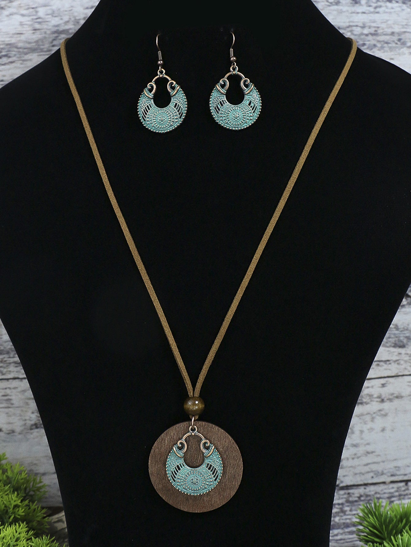 3pack Ancient Folk Wooden Round Plus Geometric Ancient Copper Layered Charm Earrings Necklace Set