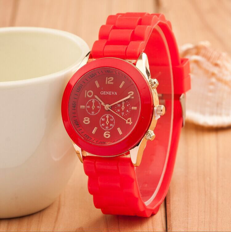 Minimalist Silicone Casual Quartz Watch Women Crystal Silicone Watches Wrist Watch