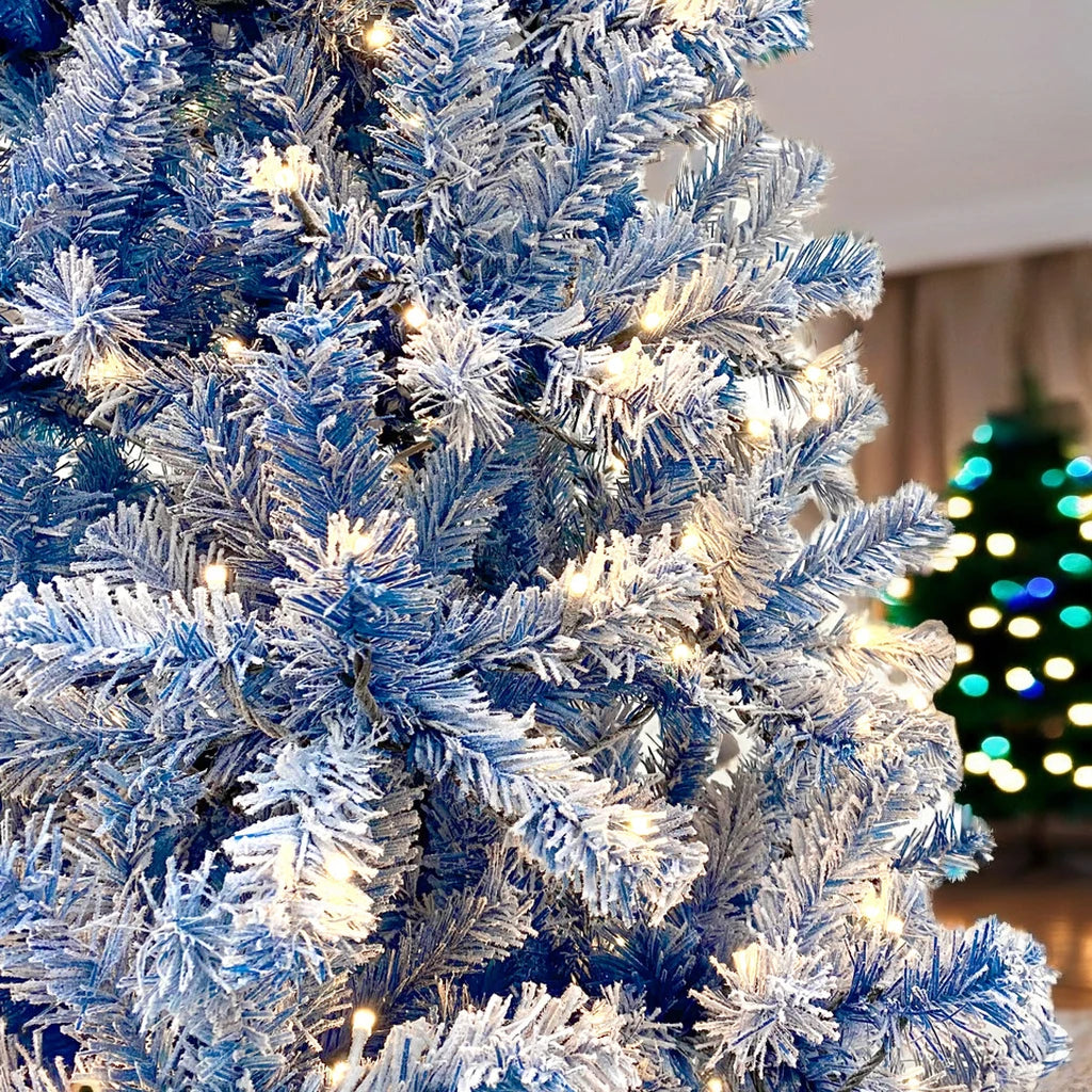 6FT Hinged LED Christmas Tree PET Material Snow Flocked Artificial Holiday Fir Tree with 750 Branches Xmas Ornaments
