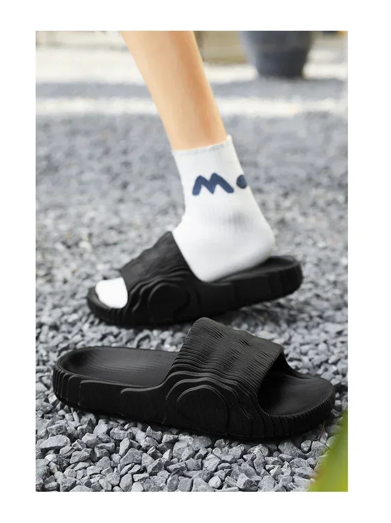 Luxury Man Sandal for Men Brand Men's Shoes 2025 White Sandals Flat Sandals Mens Soft Sandles Summer Shoes Sale Slippers Slipers