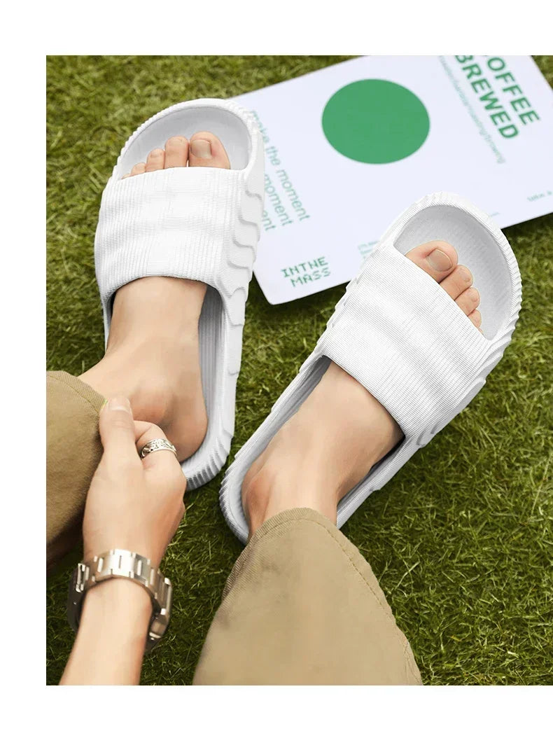 Luxury Man Sandal for Men Brand Men's Shoes 2025 White Sandals Flat Sandals Mens Soft Sandles Summer Shoes Sale Slippers Slipers