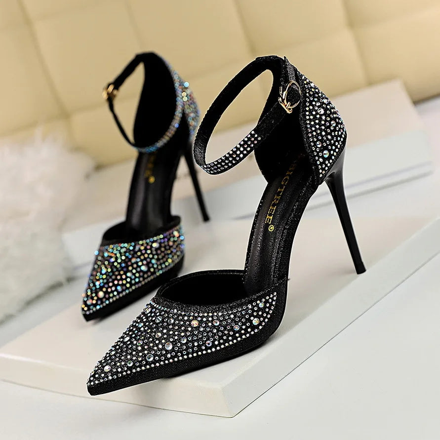 Plastic Sandal Large Size 2025 Summer High Heels Low-Heeled Shoes With Strap Suit Female Beige Transparent Big High-heeled Low-h