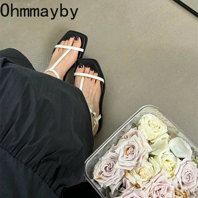 2025 New Gladiator Women Sandals Fashion Clip Toe Flats Ladies Outdoor Beach Vacation Sandal Summer Women's Shoes
