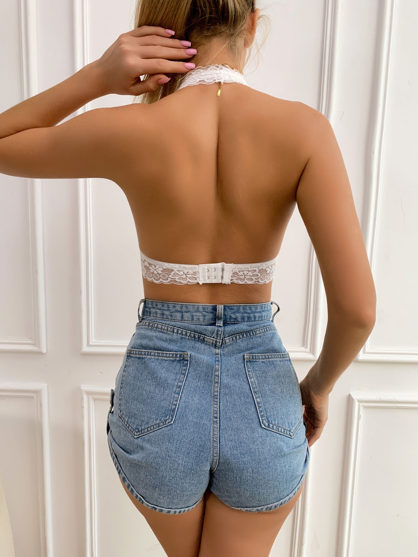 Floral Lace Halter Bralette For Women, Wireless Bra Lingerie With Removable Padded Halter Crop Top