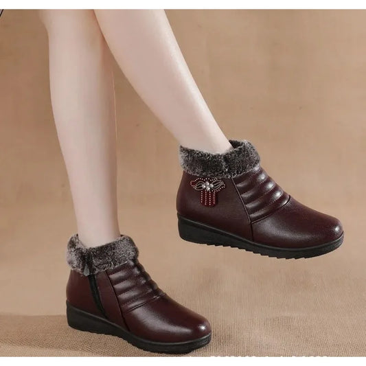 2025 Winter Women Shoes Woman Leather Waterproof Flat Ankle Boots Elderly Plus Size Plush Warm Snow Boots Mother Cotton Shoes