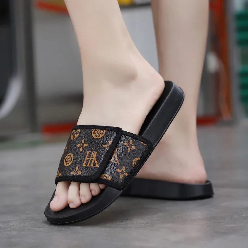 Slides Shoes for Men 2024 Slippers House Man Comfortable Men's Sandal Living Room Slippers Walk Around Home Flip Flop Slipper