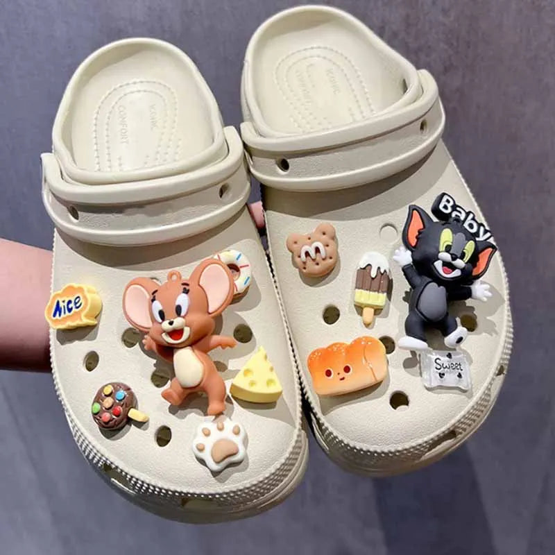 Funny MINISO Cartoon Jerry Shoe Charms Accessories Anime Shoe Decoration for Clog Sandal Buckle Holiday Party Gifts