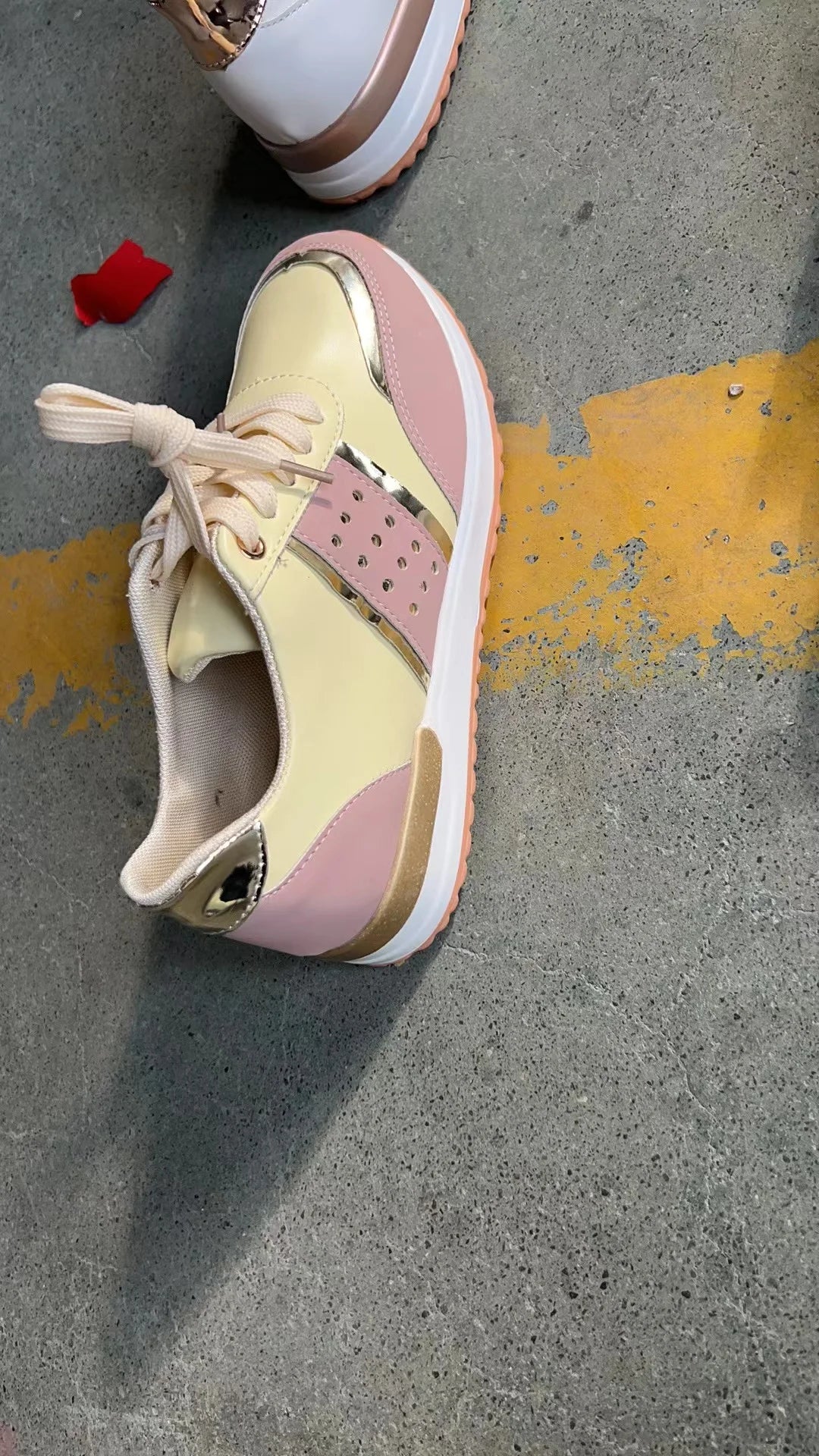 2023 Women Sneakers Platform Shoes Leather Patchwork Casual Sport Shoes Ladies Outdoor Running Vulcanized Shoes Zapatillas Mujer