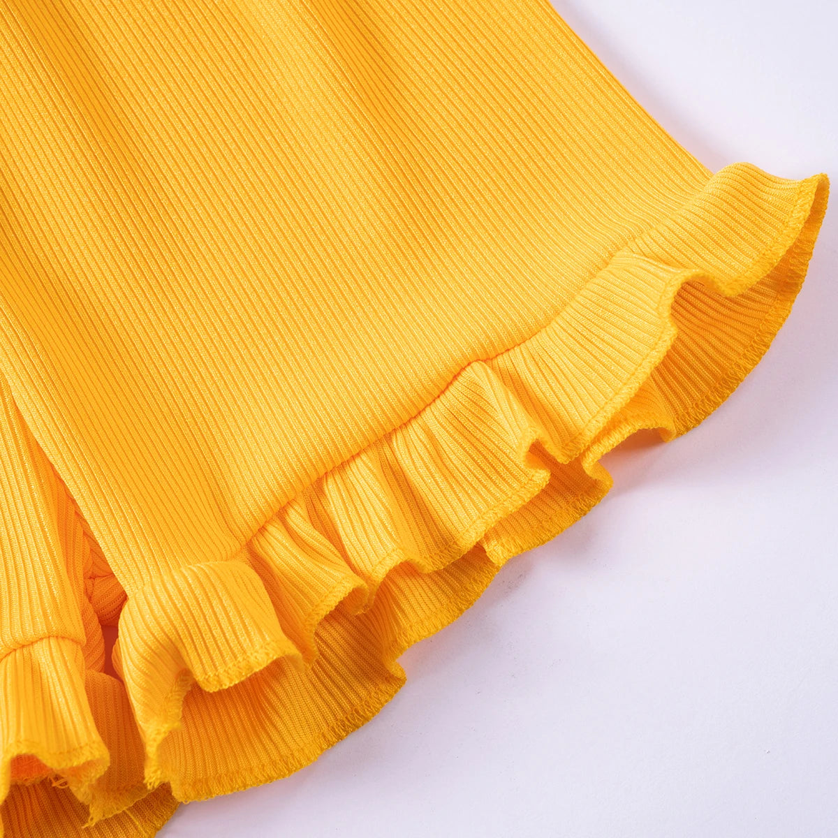 2024 Baby Girls Summer Set Toddler Thin Ruffle Edge Sling+Comfortable Ruffle Edge Shorts 2-piece Set for Outgoing or Party Wear