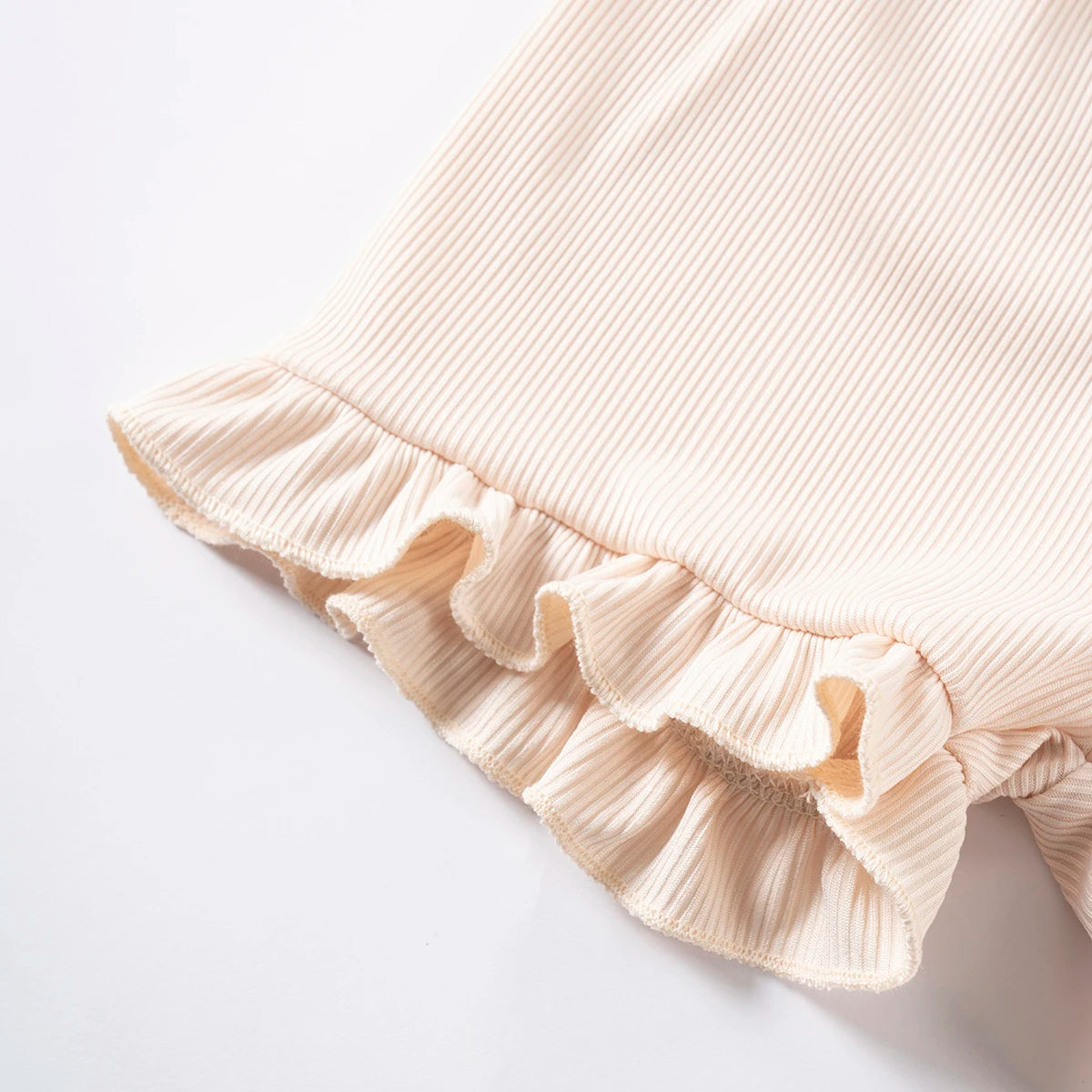 2024 Baby Girls Summer Set Toddler Thin Ruffle Edge Sling+Comfortable Ruffle Edge Shorts 2-piece Set for Outgoing or Party Wear