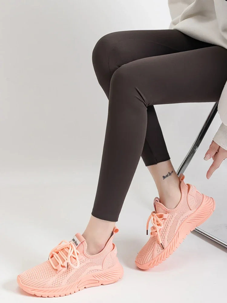 Women Fly Weave Mesh Breathable Sneakers 2023 New Flat Casual All-match White Sport Shoes Female Outdoor Running Shoes
