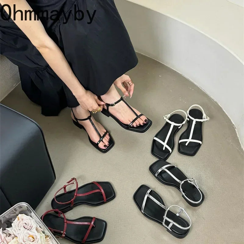 2025 New Gladiator Women Sandals Fashion Clip Toe Flats Ladies Outdoor Beach Vacation Sandal Summer Women's Shoes