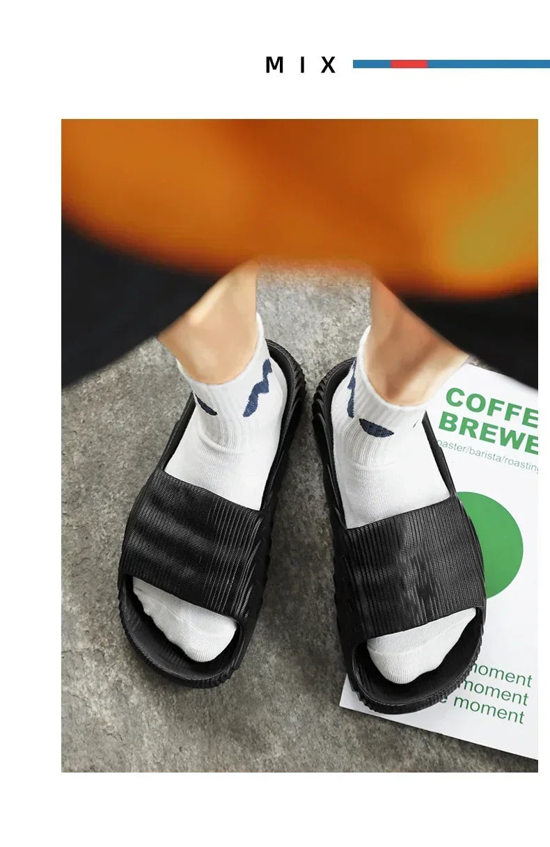 Luxury Man Sandal for Men Brand Men's Shoes 2025 White Sandals Flat Sandals Mens Soft Sandles Summer Shoes Sale Slippers Slipers