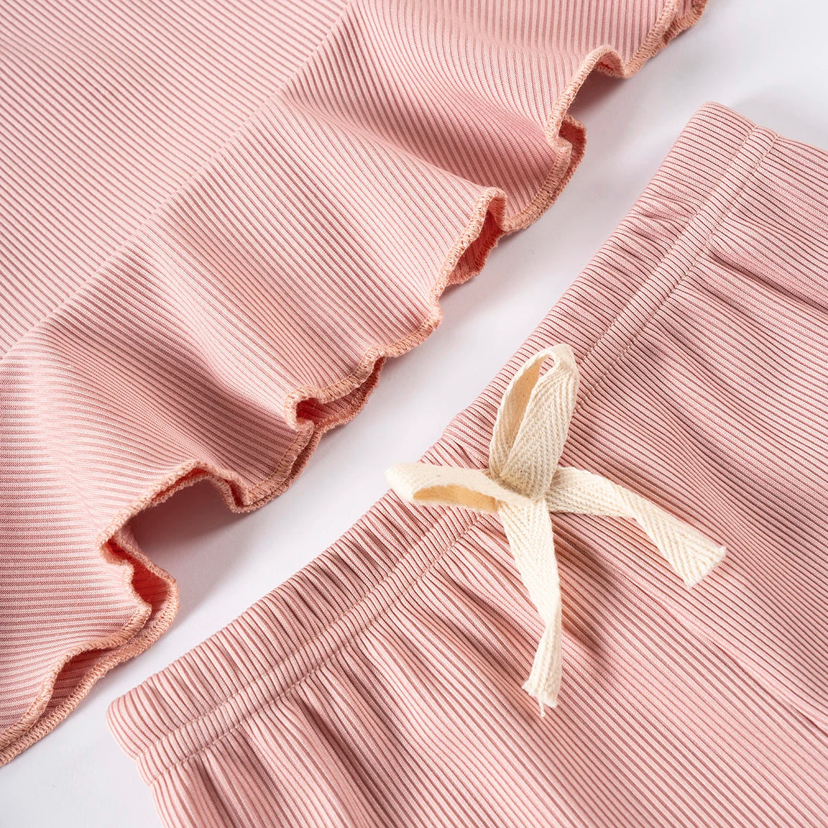 2024 Baby Girls Summer Set Toddler Thin Ruffle Edge Sling+Comfortable Ruffle Edge Shorts 2-piece Set for Outgoing or Party Wear