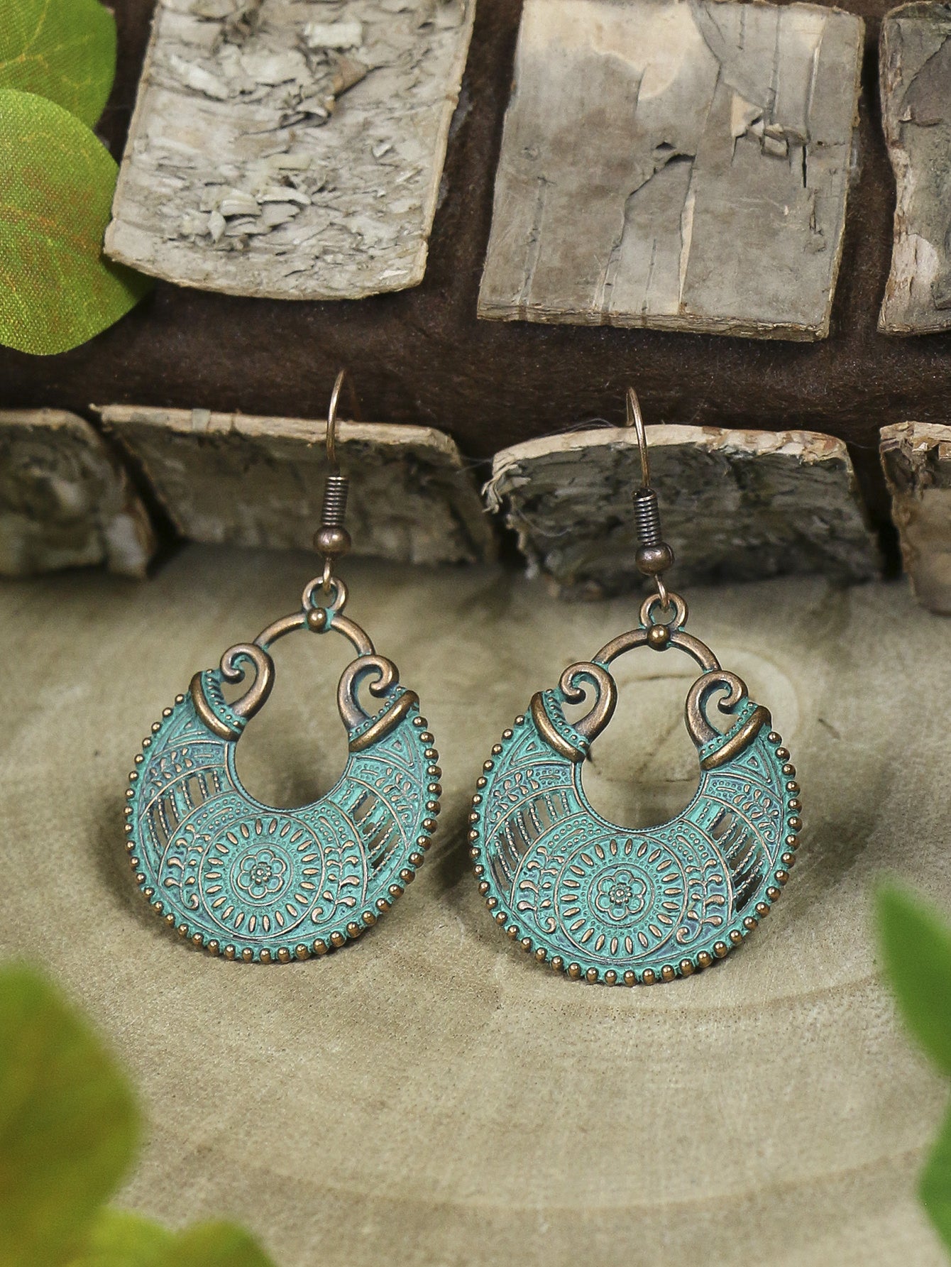 3pack Ancient Folk Wooden Round Plus Geometric Ancient Copper Layered Charm Earrings Necklace Set